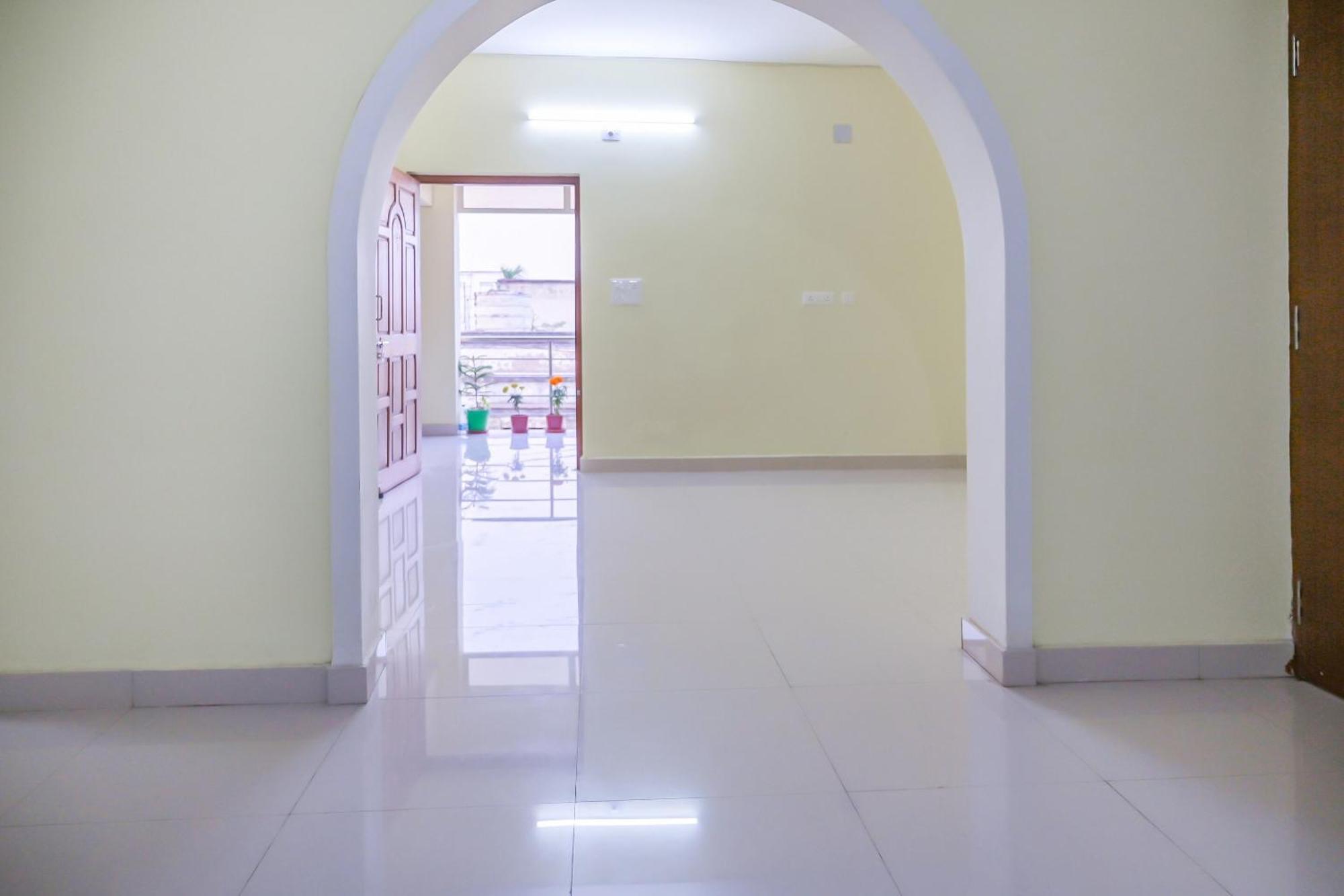 Hotel O Sarala Residency Bārang Exterior foto